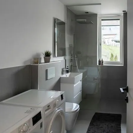 Apartment Mit Bergblick